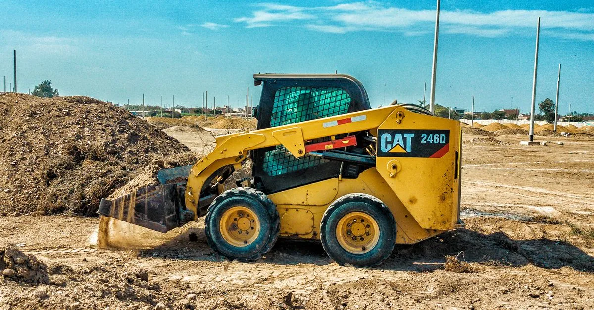 Boom Loader Rental Abu Dhabi for Construction and Site Development Boom loader rental Abu Dhabi with compact skid steer loader for earthmoving and material handling